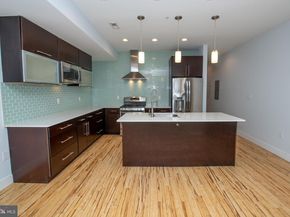 908 N 16TH Street 2, Philadelphia PA 19130