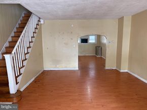 914 Marshall, Sharon Hill PA 19079