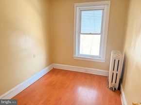 914 Marshall, Sharon Hill PA 19079