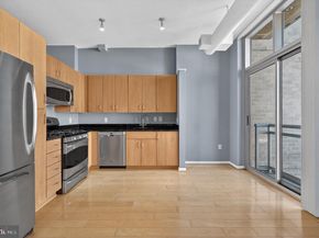 811 4TH Street NW 814, Washington DC 20001