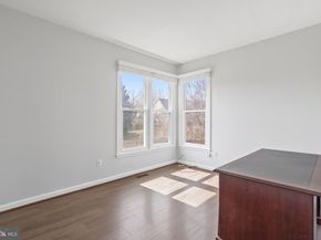 21143 Mayapple Place, Sterling VA 20164