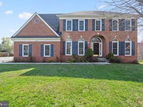 21143 Mayapple Place, Sterling VA 20164