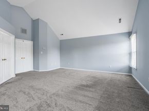 21143 Mayapple Place, Sterling VA 20164