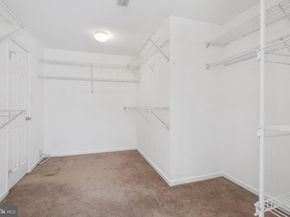 21143 Mayapple Place, Sterling VA 20164
