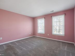 21143 Mayapple Place, Sterling VA 20164