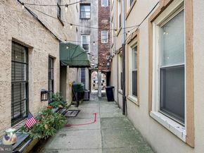 233 Brown Street 3, Philadelphia PA 19123