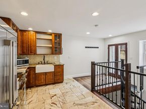 233 Brown Street 3, Philadelphia PA 19123