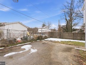 716 Croissant Place SE, Washington DC 20019