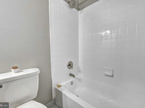 2226 Gunsmith Square, Reston VA 20191