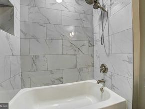2226 Gunsmith Square, Reston VA 20191