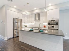 1006 S 17TH Street B, Philadelphia PA 19146