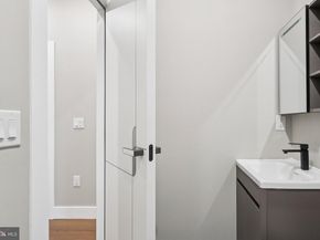 1119 State Street, Philadelphia PA 19104