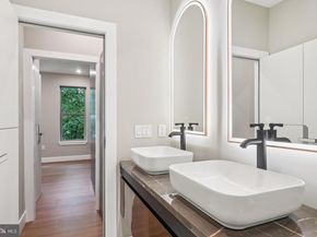 1119 State Street, Philadelphia PA 19104