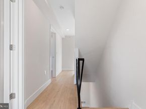 2845 W Diamond Street, Philadelphia PA 19121