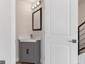 2845 W Diamond Street, Philadelphia PA 19121