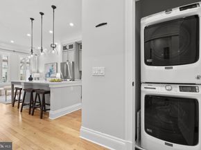 300 8TH Street NE 102, Washington DC 20002