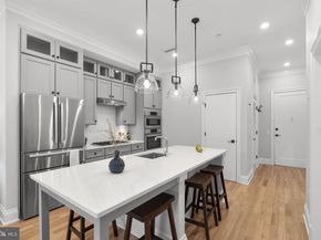 300 8TH Street NE 102, Washington DC 20002