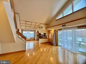 75 Bonnie Gellman Court D75, Philadelphia PA 19114