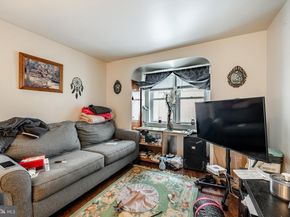 1305-1307 E Ridge Pike, Plymouth Meeting PA 19462