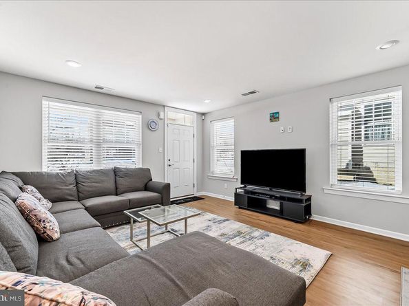 521 S Media Way, Media PA 19063