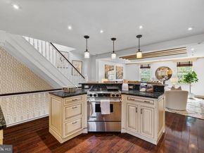 129 Bainbridge Street, Philadelphia PA 19147