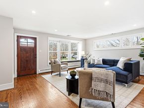 332 Overhill Road, Wayne PA 19087