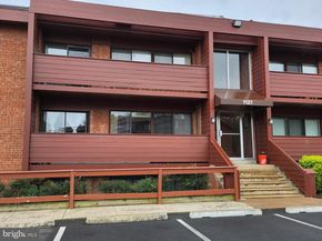 1521 S George Mason Drive 10, Arlington VA 22204