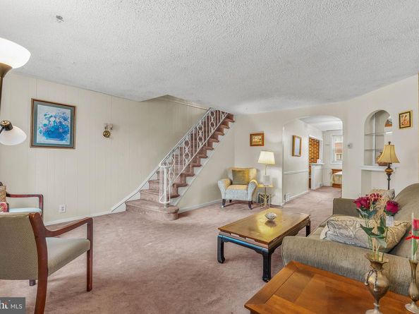 1119 E Dorset Street, Philadelphia PA 19150