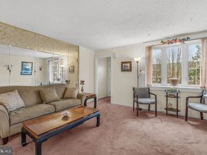 1119 E Dorset Street, Philadelphia PA 19150