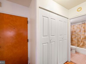 2101 Chestnut Street 1613, Philadelphia PA 19103