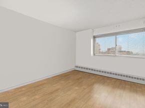 2101 Chestnut Street 1613, Philadelphia PA 19103