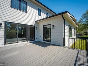 9420 Vernon Drive, Great Falls VA 22066