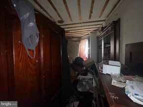 4726 Oakland Street, Philadelphia PA 19124