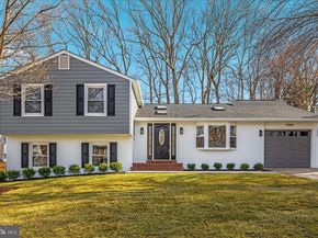 7944 Freehollow Drive, Falls Church VA 22042