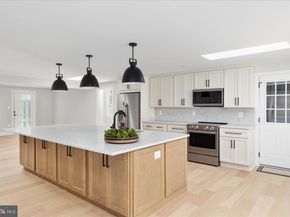 7944 Freehollow Drive, Falls Church VA 22042