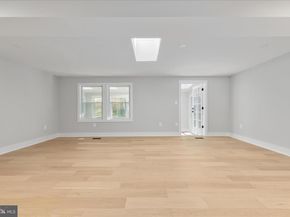 7944 Freehollow Drive, Falls Church VA 22042