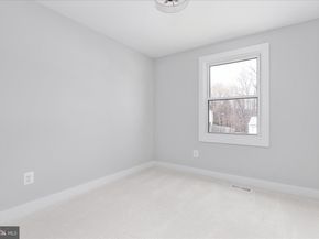 7944 Freehollow Drive, Falls Church VA 22042