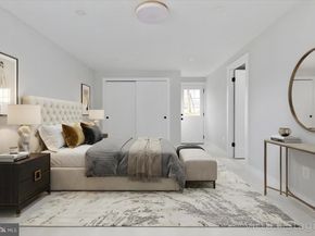 7944 Freehollow Drive, Falls Church VA 22042