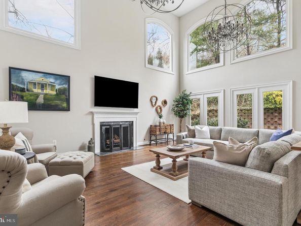 5400 Mohican Road, Bethesda MD 20816