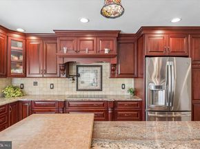 2312 Patricia Drive, Broomall PA 19008