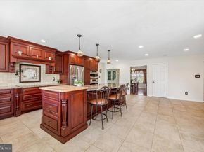 2312 Patricia Drive, Broomall PA 19008