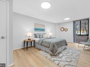 2300 Pimmit Drive 112, Falls Church VA 22043