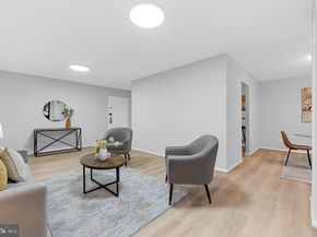 2300 Pimmit Drive 112, Falls Church VA 22043