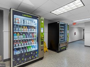 2300 Pimmit Drive 112, Falls Church VA 22043