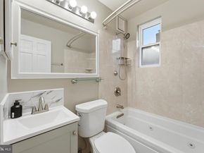 4719 25TH Street N, Arlington VA 22207