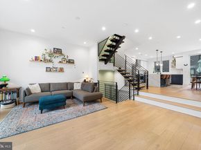 2512 E Cumberland Street, Philadelphia PA 19125