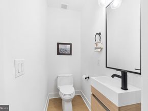 2512 E Cumberland Street, Philadelphia PA 19125