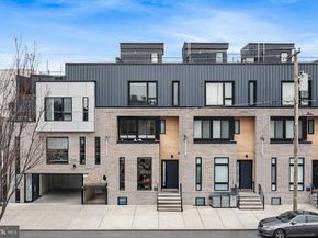 2512 E Cumberland Street, Philadelphia PA 19125