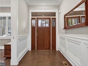 1105 Lakewood Drive SW, Vienna VA 22180