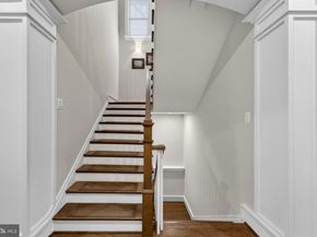 1105 Lakewood Drive SW, Vienna VA 22180